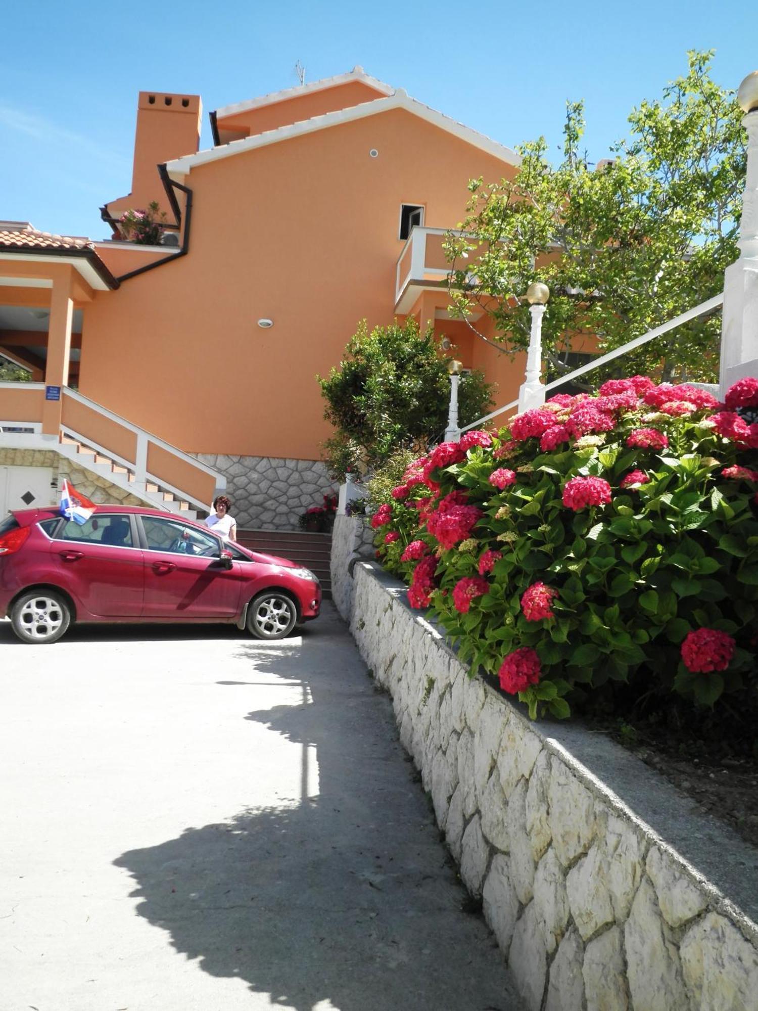 Apartments Melita Supetarska Draga Exterior foto