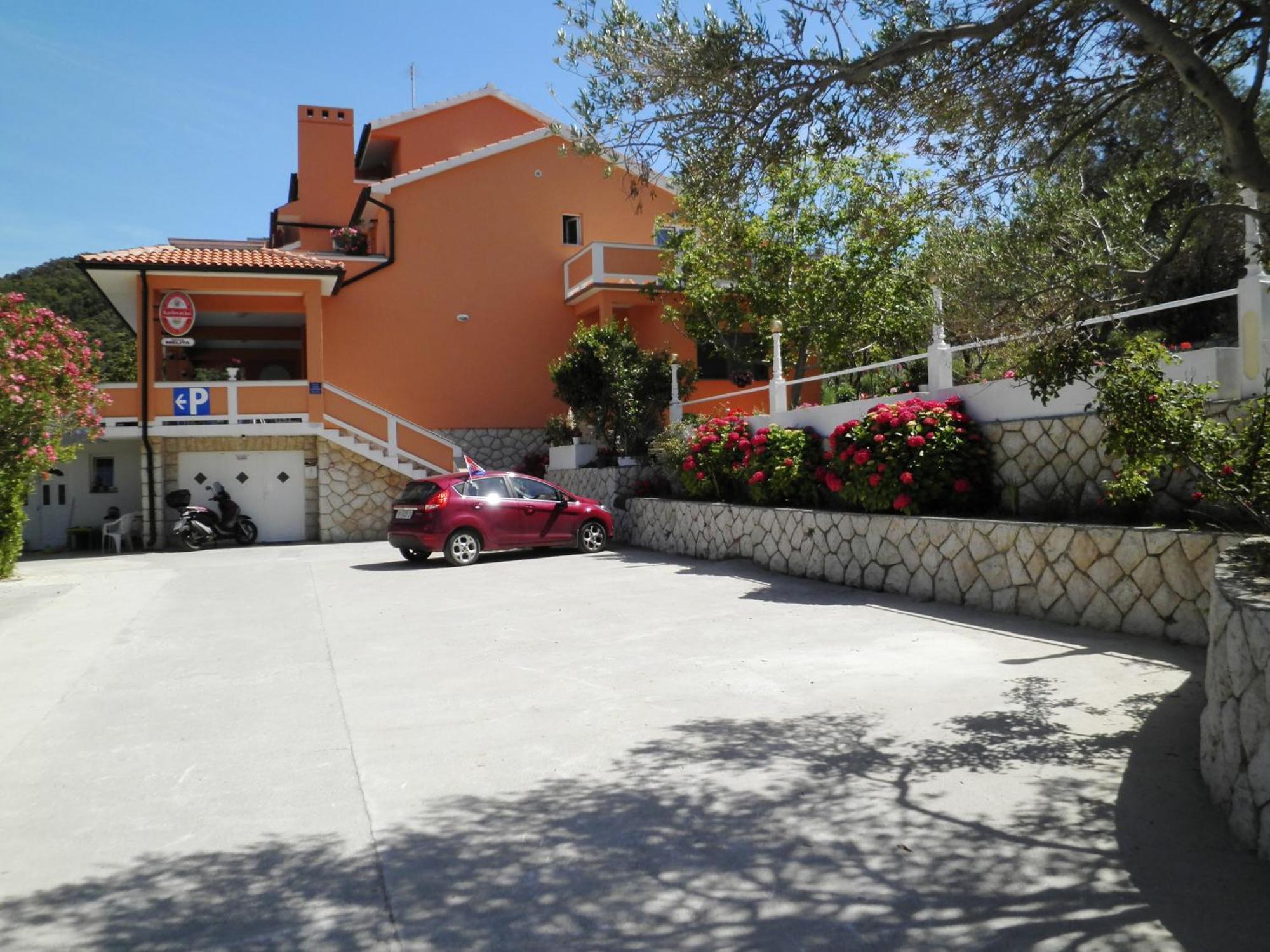 Apartments Melita Supetarska Draga Exterior foto